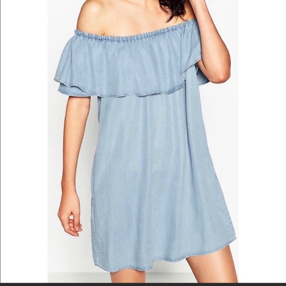 Zara ruffle off the shoulder denim dress - Picture 2 of 6